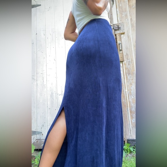 Midnight blue celestial long skirt - Picture 5 of 7